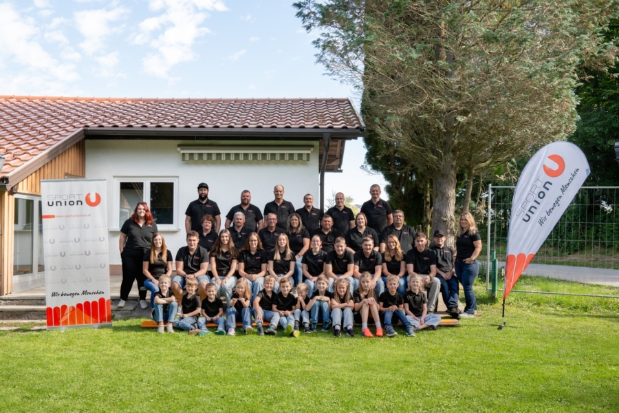 2026_Faustball_Vereinsfoto Vereinsfotoshooting 2026 mit den Mitgliedern von Nachwuchs, SpielerInnen, Funktionären und Helfern
